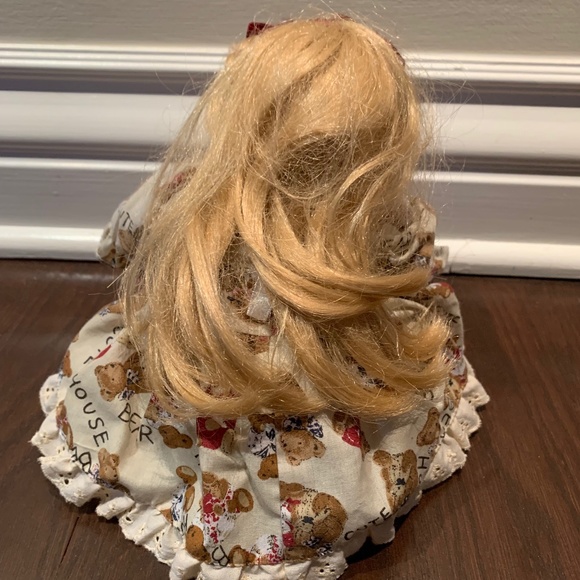 Collectible Doll - Picture 6 of 10